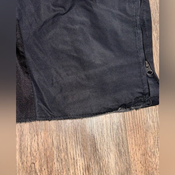 Arctix Black and Camouflage Snow Pants bundle of two😎❄️ Size 4X - Picture 10 of 16